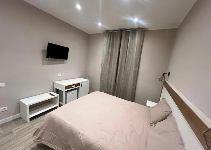 בית הארחה In Centro 3*